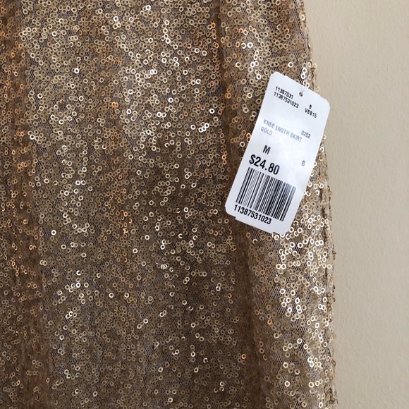 Sequins Mini Skirt - Picture 2 of 3